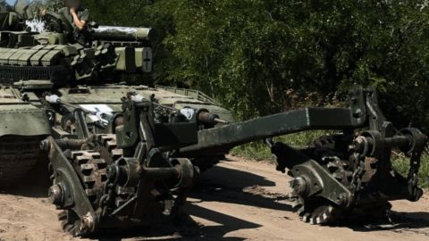 "Метінвест" Ахметова передав Силам оборони протимінних тралів на понад 75 млн гривень