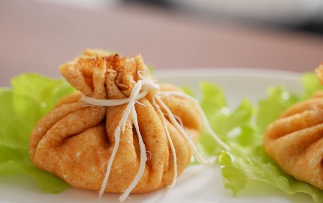 Новогодняя закуска, которую сметут со стола первой: очень простой рецепт!