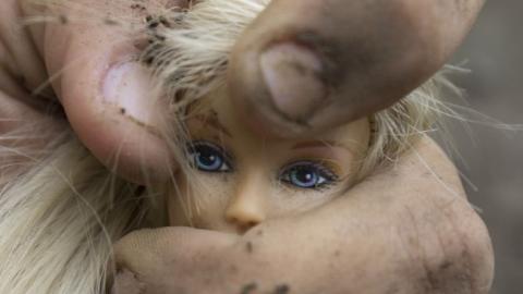 Совращал психически больную девочку: в Харьковской области задержали педофила