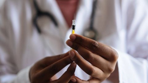 У Польщі почали вакцинувати безпритульних