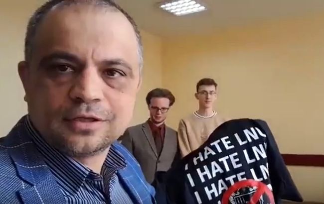 У Львівській політехніці спалахнув скандал через відео викладача у TikTok