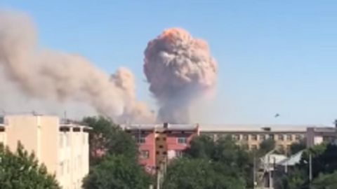 В Казахстане на военных складах произошел взрыв
