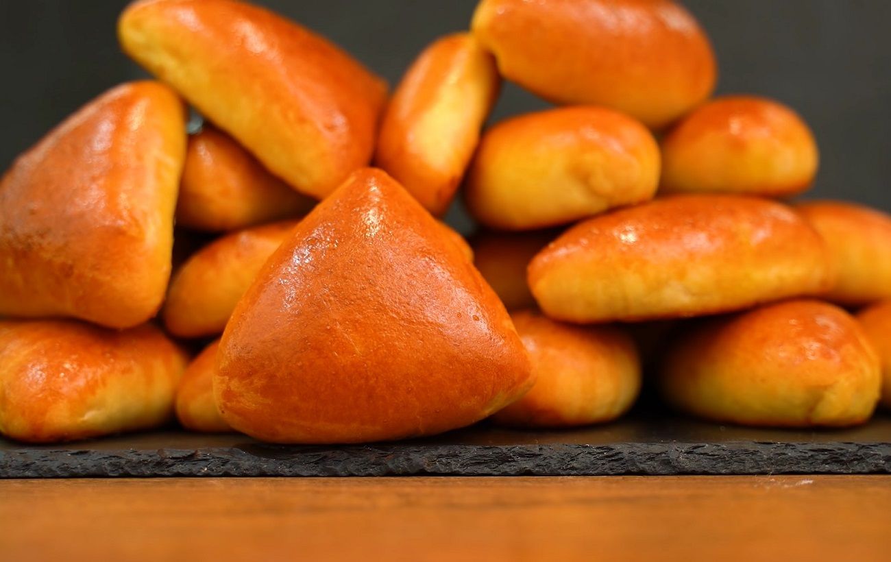 Пирожки из быстрого дрожжевого теста