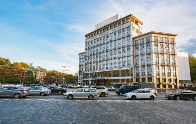 Ціна готелю "Дніпро" на аукціоні перевищила мільярд гривень