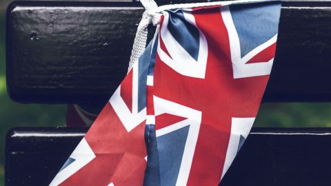 В Британии от коронавируса за сутки умерло рекордное количество людей с мая