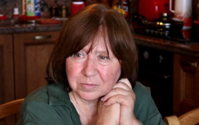 Алексієвич закликала ООН розслідувати ситуацію у Білорусі