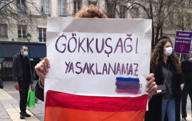 В Турции прошли протесты против выхода из Стамбульской конвенции