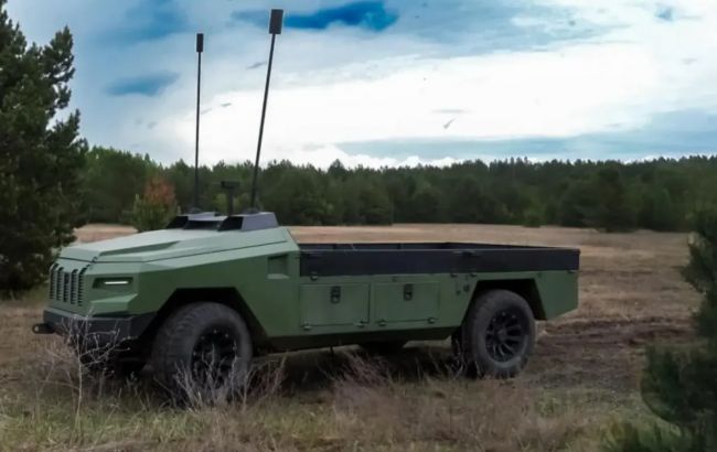 З запасом ходу до 400 км: ЗСУ отримали безпілотний автомобіль вітчизняного виробництва