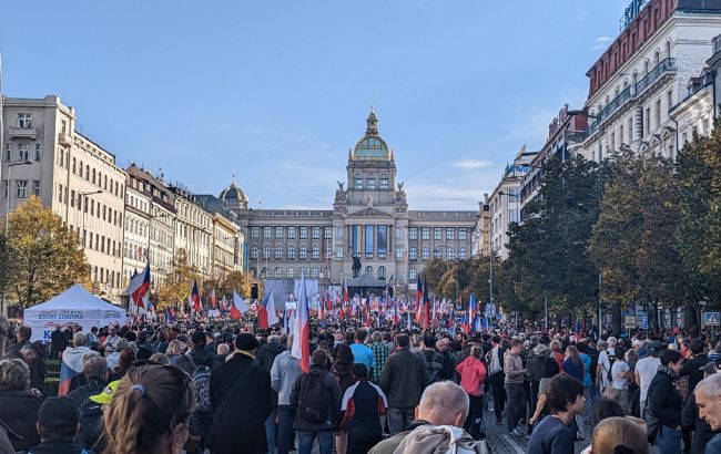 У Празі відбувся проросійський протест із закликом до газових переговорів з Москвою