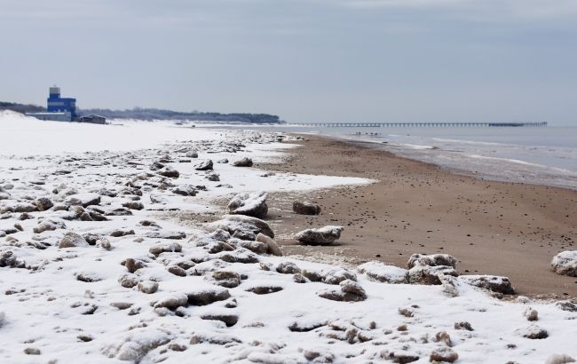 Красный уровень опасности. На побережье Азовского моря и в Мариуполе ожидается гололед