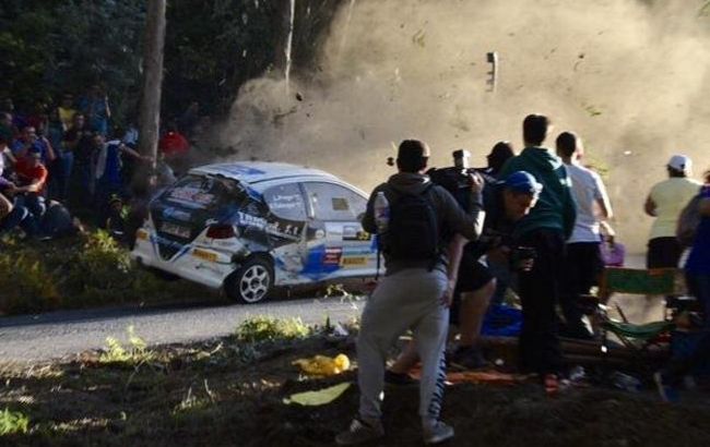 На ралі Іспанії автомобіль врізався в глядачів, загинуло 6 осіб, 16 поранені
