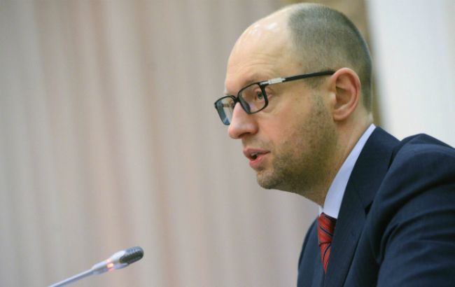 Яценюк сподівається на підписання угоди про ЗВТ з Канадою