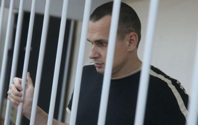 Российский суд продлил арест украинца Сенцова до 11 июля
