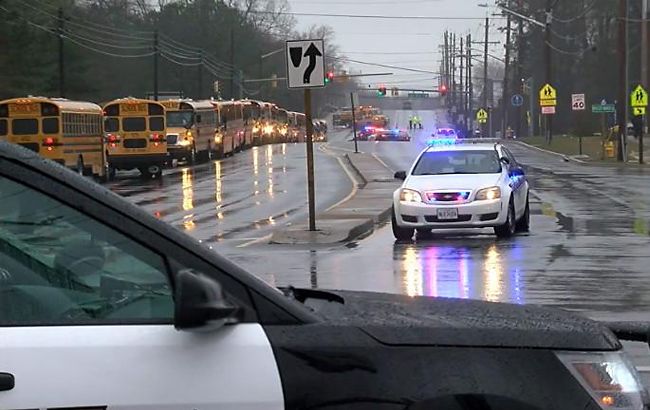 Стрілянина в школі Меріленда: учень, який стріляв, помер від отриманих поранень