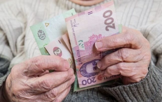 У Тернопільській обл. за виманювання 4 млн гривень судитимуть групу шахраїв