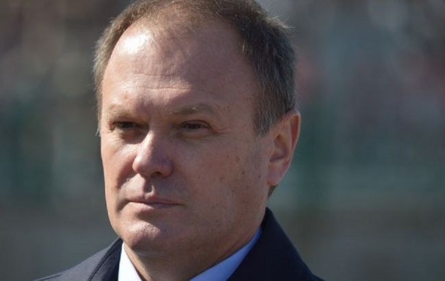 Примеси в воздухе вокруг горящей нефтебазы не превышают норму, - Шандра