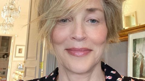 Идеальная дочь: Шэрон Стоун растрогала редким фото своей 87-летней мамы