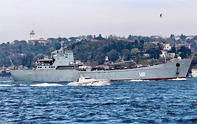 Россия отправила в Сирию крупный десантный корабль