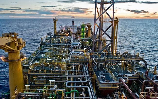 В Нидерландах произошел пожар на крупнейшем НПЗ Европы