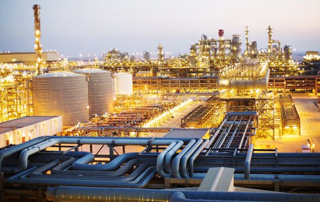 НБУ пояснив падіння цін на нафту