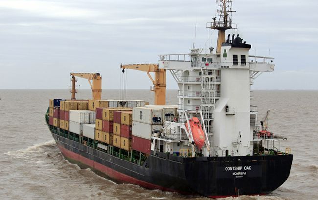 МЗС України працює над звільненням захоплених піратами моряків