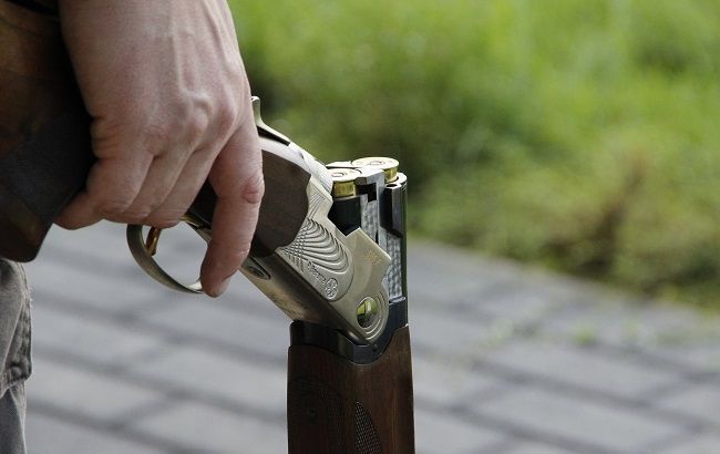 Под Житомиром 6-летняя девочка выстрелила из винтовки в подружку