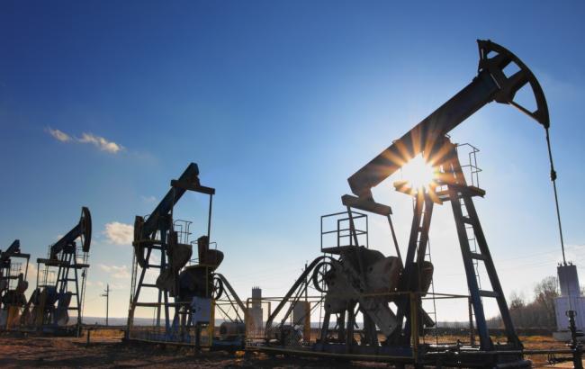 Цена нефти Brent превысила 42 доллара за баррель впервые в 2016