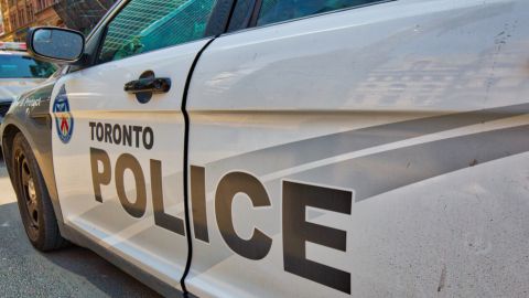Два человека ранены в результате стрельбы в Торонто
