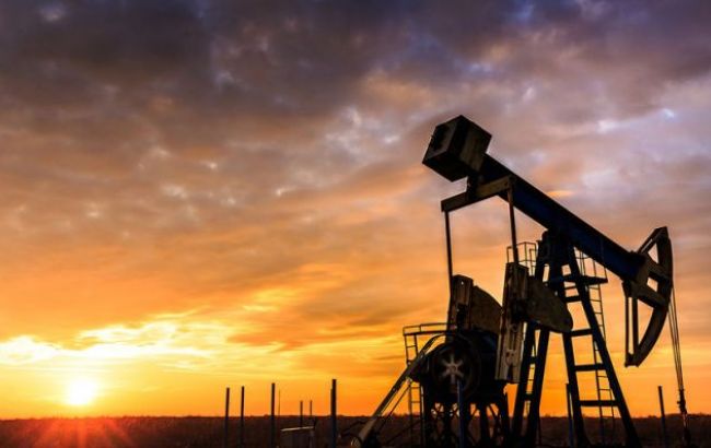 Цена нефти Brent превысила 49 долларов за баррель
