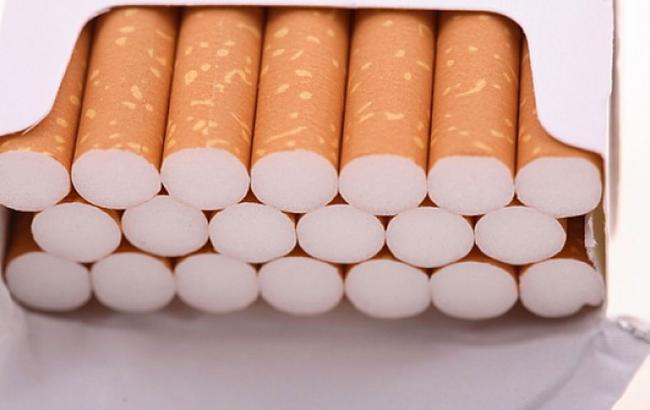 Кубив хочет повысить цены на сигареты минимум до 25 гривен, - журналист