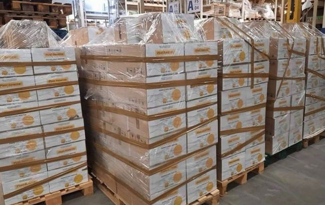 Фонд Ахметова направил очередную партию гуманитарной помощи жителям Киева