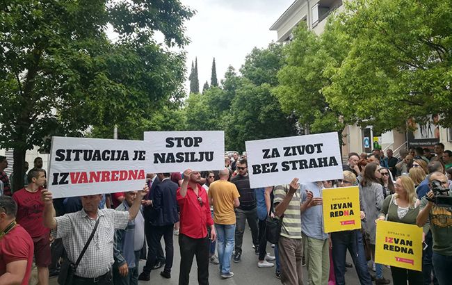 Нападение на журналистку в Черногории: сотни людей вышли на протест