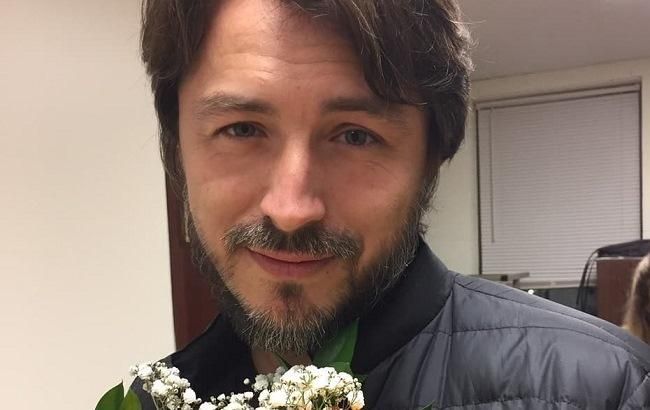 Я завжди поруч! Притула зворушливо привітав дружину з днем народження (фото)