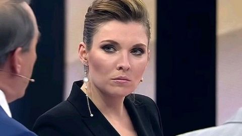 Пропагандистка Скабеева устроила истерику из-за украинских военных на репетиции парада