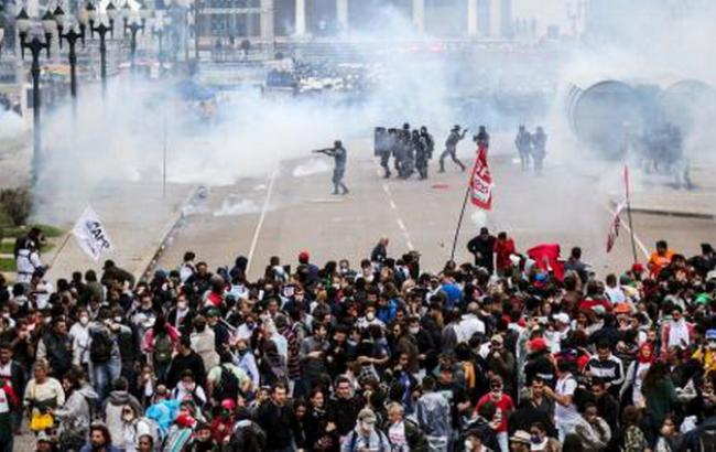 У Бразилії в масових заворушеннях постраждали більше 150 чоловік