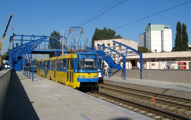 Рух швидкісного трамвая у Києві відновлений