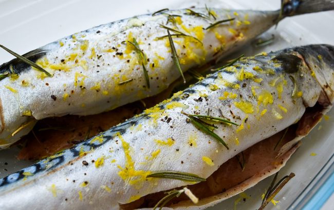 Клопотенко поділився рецептом скумбрії в духовці: супер-просто!