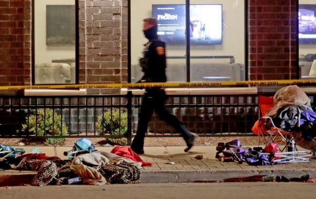 Наїзд на учасників різдвяного параду в США: поліція назвала можливу причину