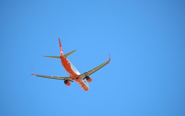 Авіакомпанія SkyUp евакуювала останній літак з України: деталі