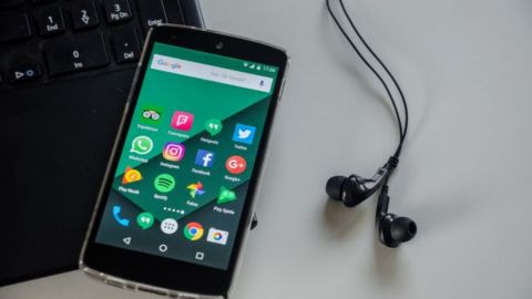 Новая функция Android позволит управлять смартфоном с помощью мимики