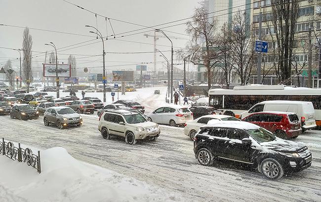 Пробки в Киеве снизились до 4 баллов