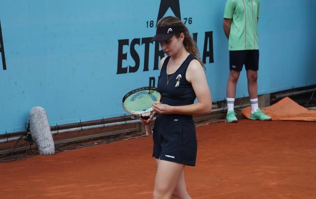 Із камбеком в третьому сеті: Снігур вирвала перемогу на старті турніру WTA 1000 у Пекіні