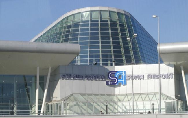 Через загрозу вибуху з терміналу аеропорту Софії евакуювали всіх пасажирів