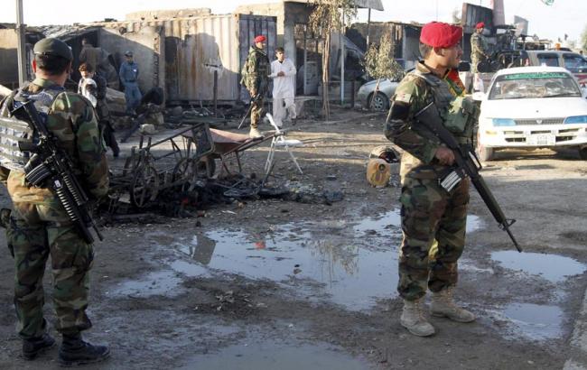 В результаті теракту на сході Афганістану загинули 12 людей