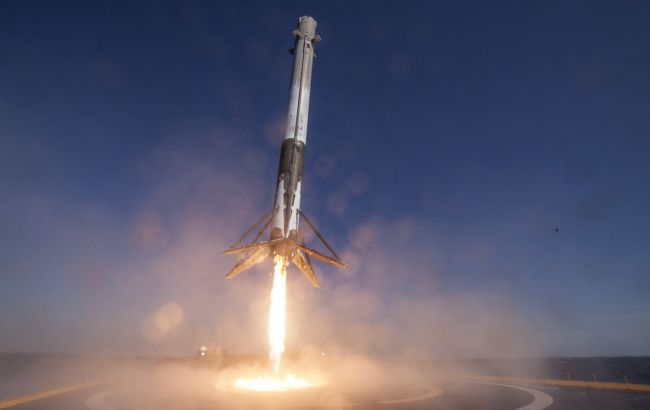 SpaceX с ноября возобновит запуски ракет