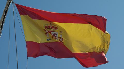 В Іспанії мільйони жінок вийшли на вулиці відстоювати свої права