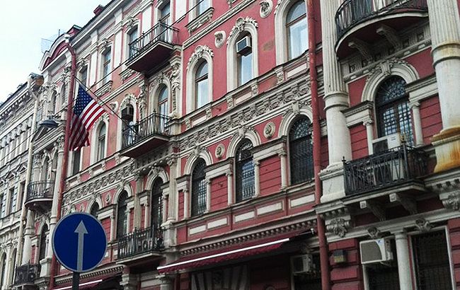 Росія вишле 60 американських дипломатів і закриє генконсульство США в Петербурзі