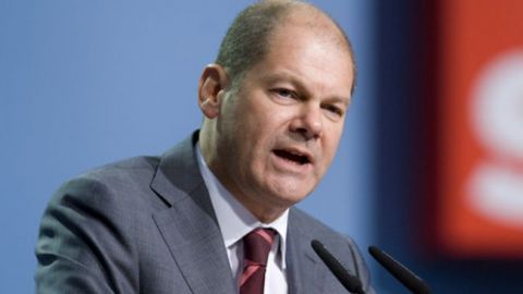 Вице-канцлер назвал санкции США "вмешательством" в дела Германии