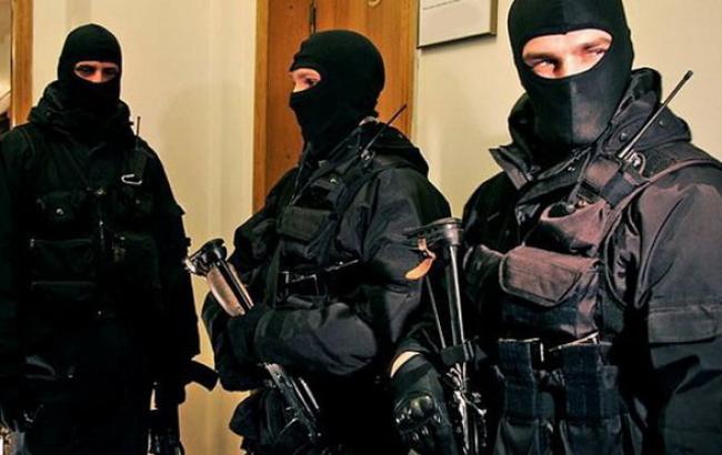 Налоговая милиция провела обыск у топ-менеджера провайдера "Триолан" в Киеве