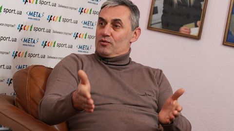 Известный украинский футболист работает грузчиком в маркете: "я очень хочу вернуться"